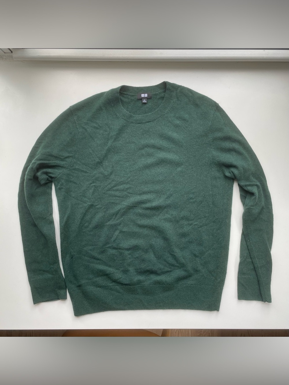Uniqlo 100% Cashmere Sweater